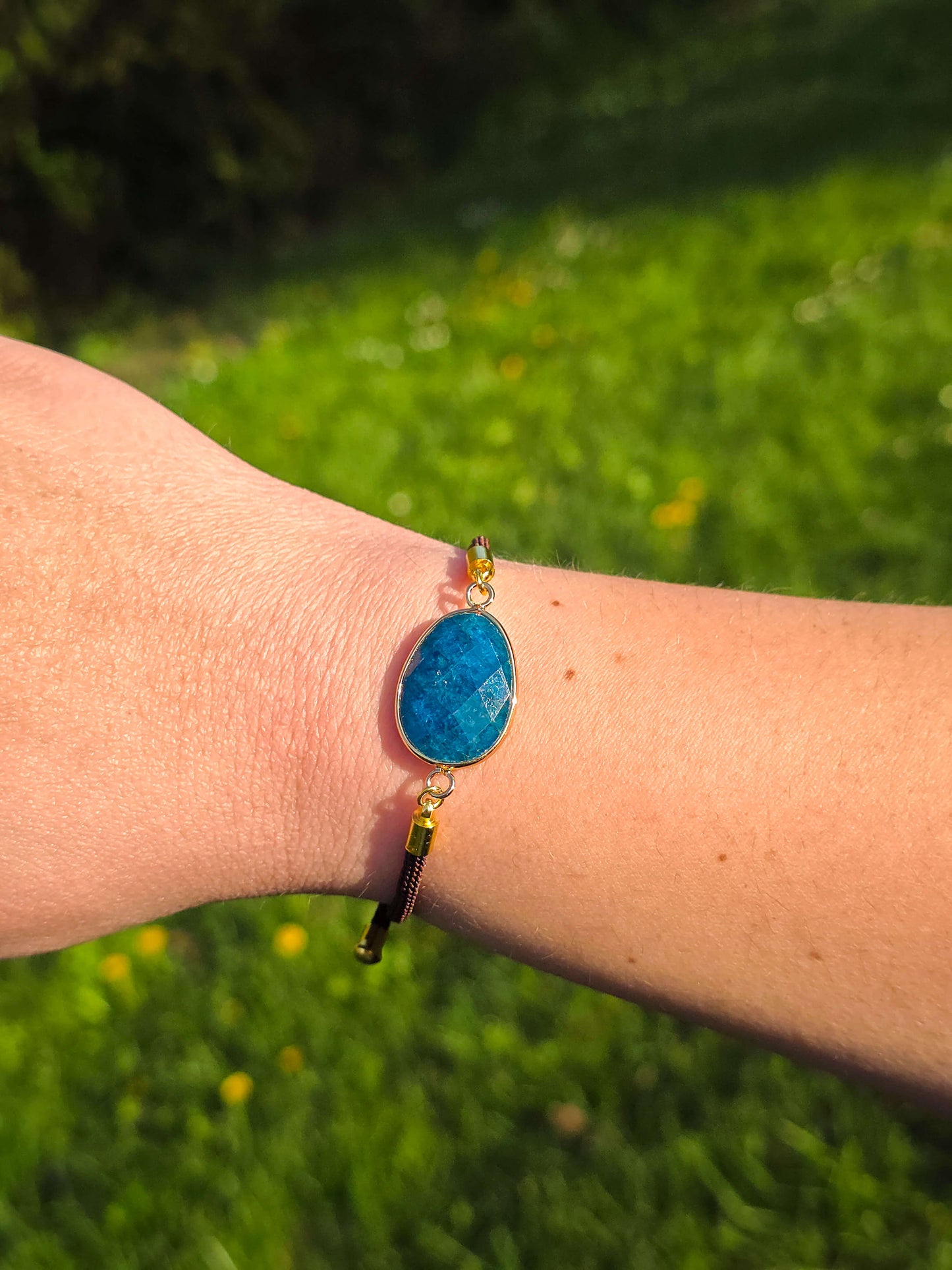 PULSERA DE CORDÓN AJUSTABLE APATITO AZUL