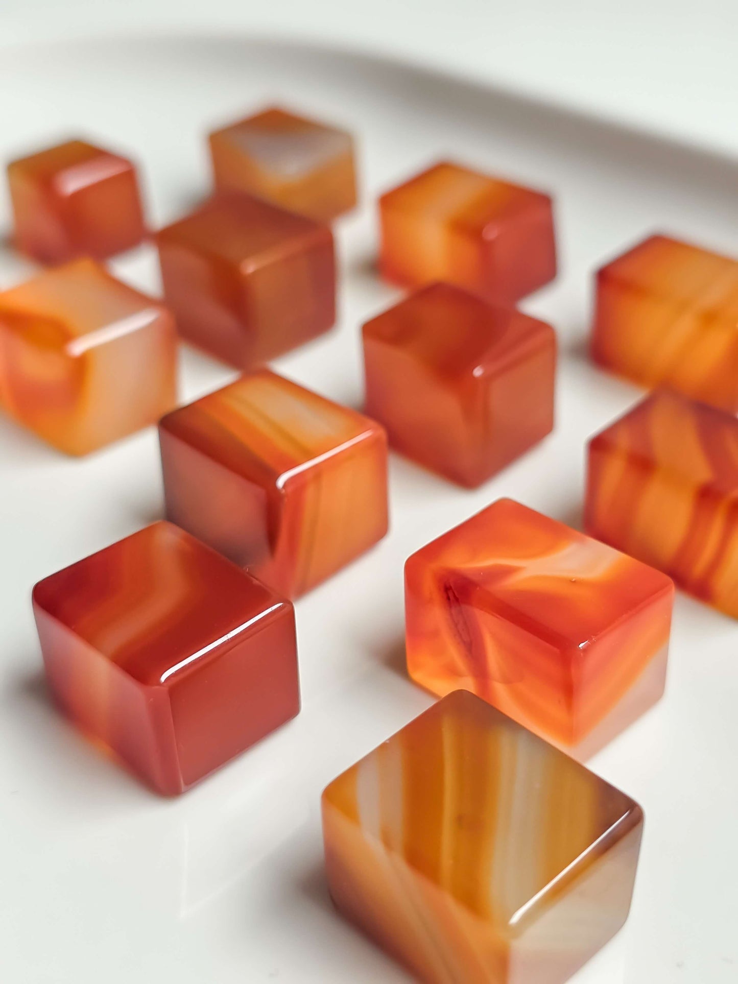 RODADO DE CORNALINA RECTANGULAR | GEOMETRÍA SAGRADA Y CUMPLIR SUEÑOS