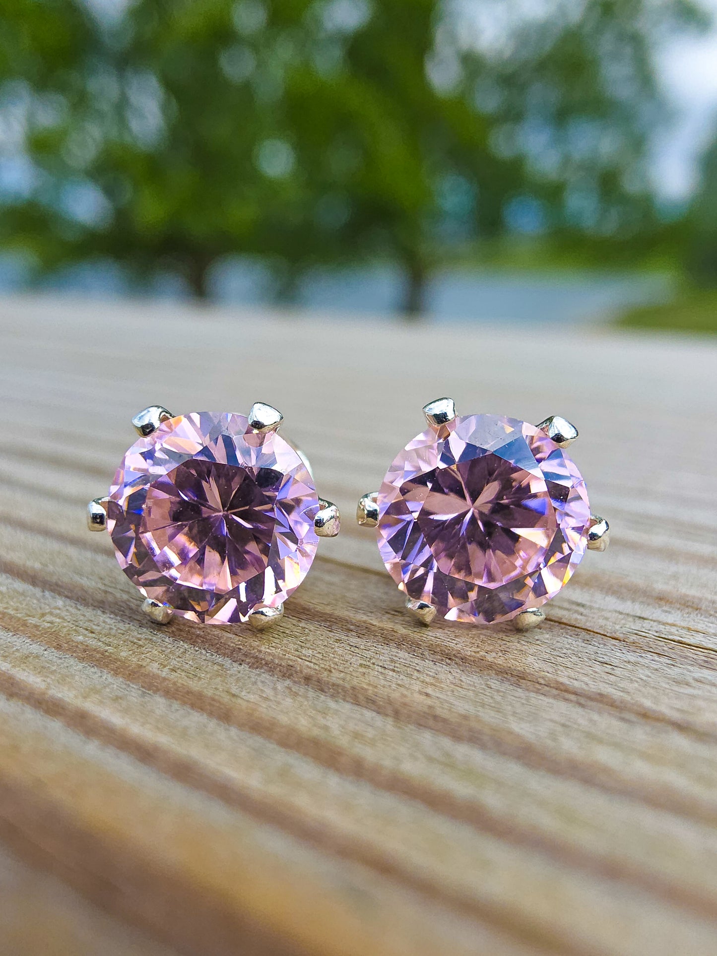 PENDIENTE DE CIRCONITA SWAROVSKI EN PLATA | 8MM | VARIOS COLORES