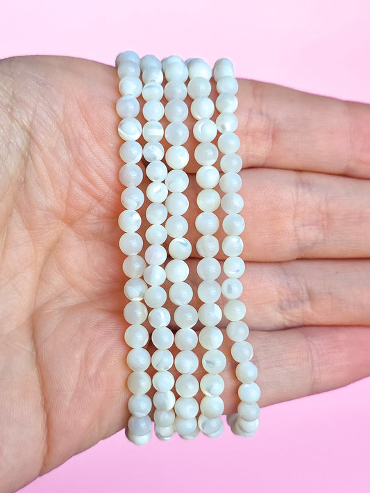 PULSERA DE PERLAS DE NÁCAR NATURAL 4MM