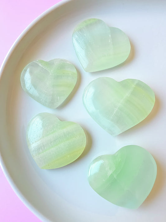 CORAZÓN DE CALCITA PISTACHO