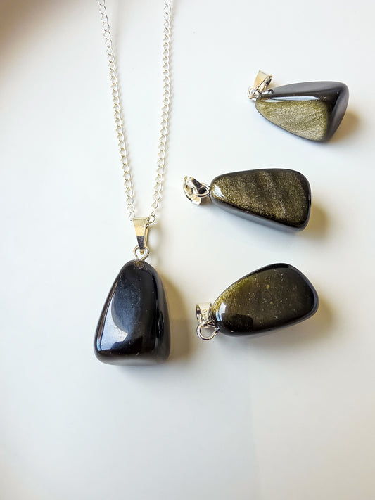 COLGANTE RODADO DE OBSIDIANA DORADA EN PLATA