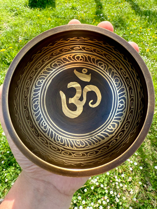 CUENCO TIBETANO OM DE 5 METALES