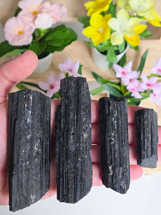 MASIVO DE TURMALINA NEGRA